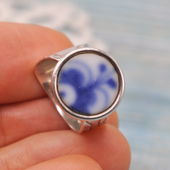 Vintage solid silver adjustable statement ring - Picture 5 of 8